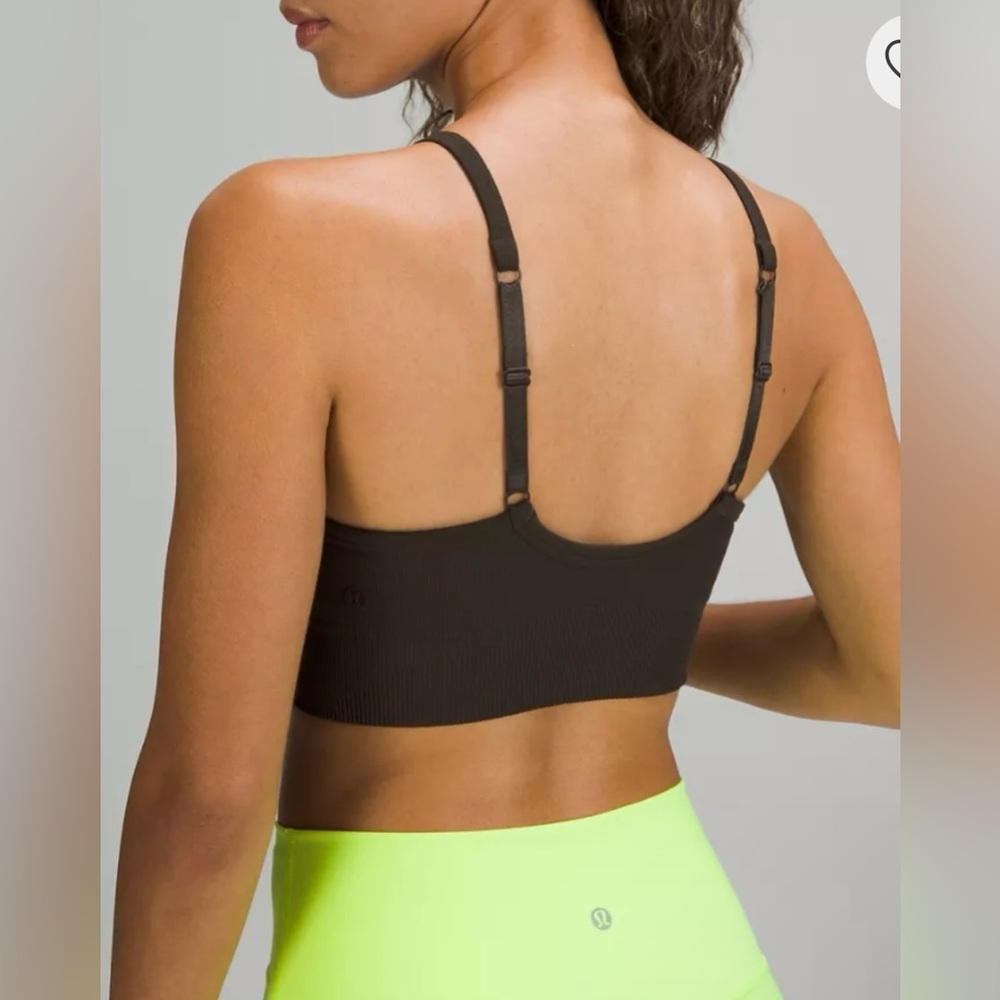 Lululemon size 8 Ebb to Street adjustable sports bra - Picture 8 of 8